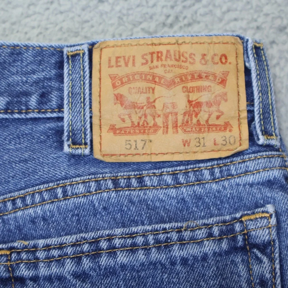 Levis 517 Bootcut Jeans Mens 31x30 Medium Wash Blue Denim 100% Cotton A63939